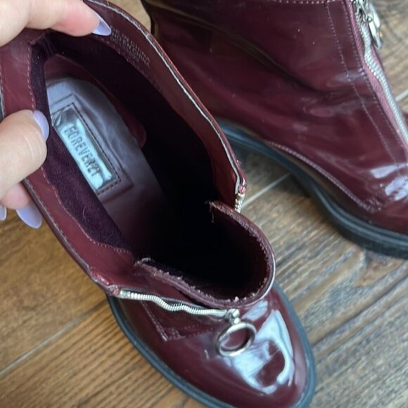 NWT Forever 21 Burgundy Wine Maroon patent combat Military zip up heel boots 7 - Picture 4 of 4